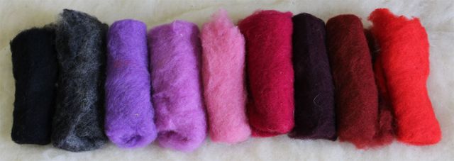 schwarz – anthrazit – violett – lila – rosa - mittelrot - brombeer - rostrot - hellrot