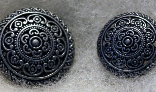 Metallknöpfe